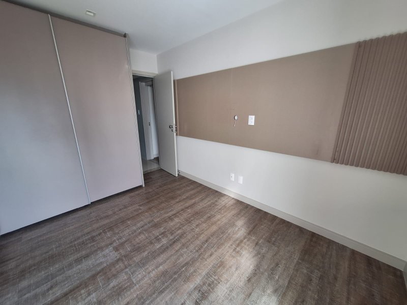 APARTAMENTO ALTO PADR&Atilde;O 4 SU&Iacute;TES CLOSETS VARANDA GOURMET ACADEMIA 3 GARAGENS VENDA GRA&Ccedil;A! Rua Manoel Barreto Salvador - 