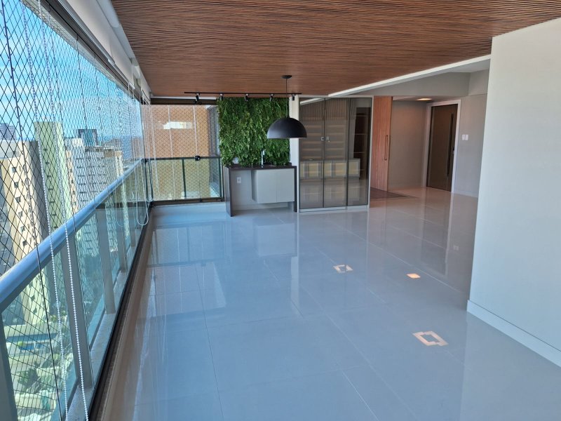 APARTAMENTO ALTO PADR&Atilde;O 4 SU&Iacute;TES CLOSETS VARANDA GOURMET ACADEMIA 3 GARAGENS VENDA GRA&Ccedil;A! Rua Manoel Barreto Salvador - 