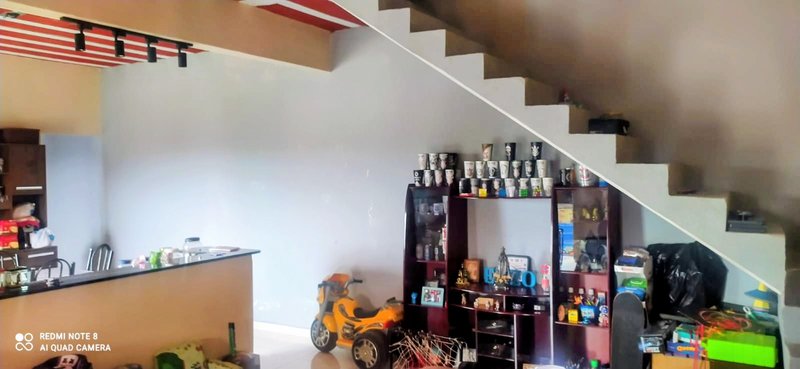 Casa com vista para a represa à venda no Jd. Rosa Helena  Igaratá - 