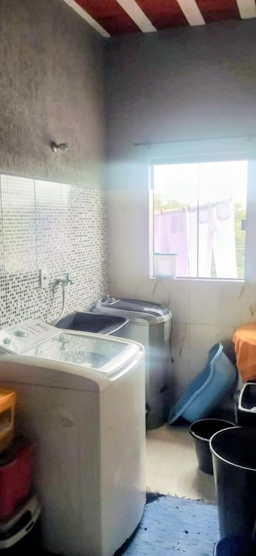 Casa com vista para a represa à venda no Jd. Rosa Helena  Igaratá - 