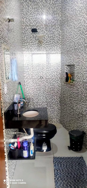 Casa com vista para a represa à venda no Jd. Rosa Helena  Igaratá - 