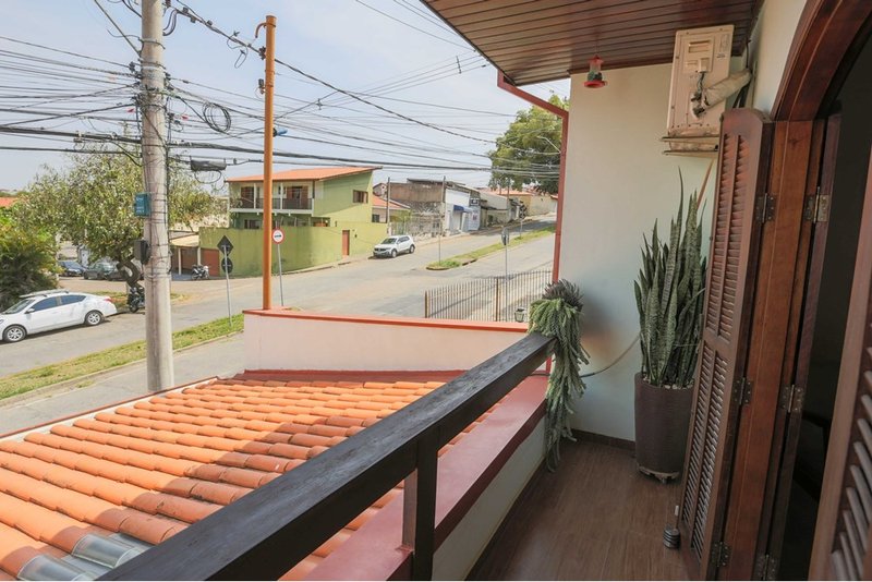 Casa &agrave; venda, 136m - 2 Dorm. 1 su&iacute;te - 2 vagas, espa&ccedil;o gourmet com churrasqueira - R$ 460k Avenida Padre Joaquim Gonçalves Pacheco Sorocaba - 