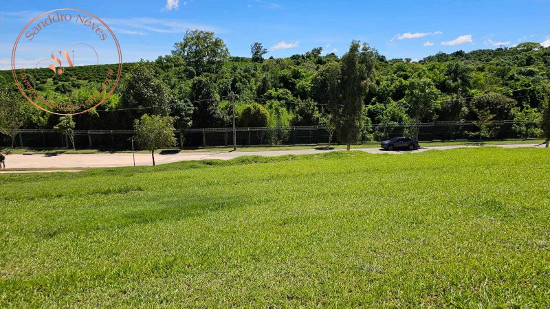 Terreno &agrave; Venda, 1000m - Frente pra Mata -  R$ 600.000 - Cond.Fazenda Jequitiba - Sorocaba Rodovia João Leme dos Santos Sorocaba - 