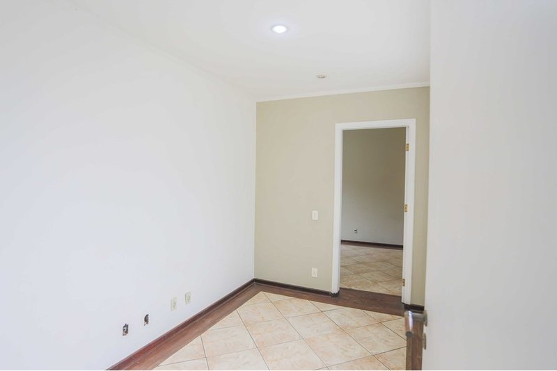 Casa &agrave; VENDA - 342m - 3 Dorm. 1 Suite - R$ 495.000 - Jardim Simus - Sorocaba SP Alameda dos Antúrios Sorocaba - 