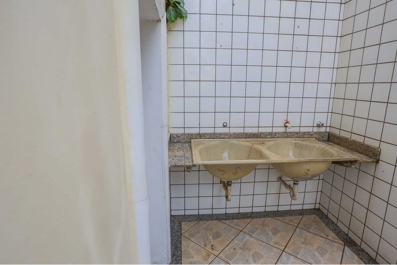 Casa &agrave; VENDA - 342m - 3 Dorm. 1 Suite - R$ 495.000 - Jardim Simus - Sorocaba SP Alameda dos Antúrios Sorocaba - 