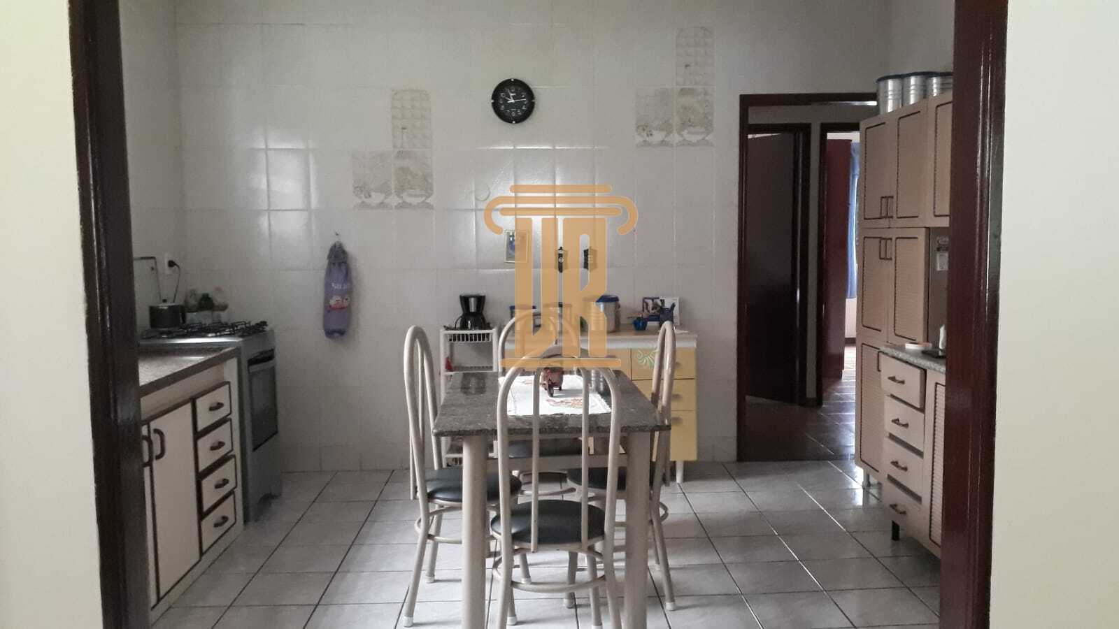 Ch&aacute;cara de 2.000m&sup2; a venda  em S&atilde;o Jos&eacute; dos Campos- SP  São José dos Campos - 