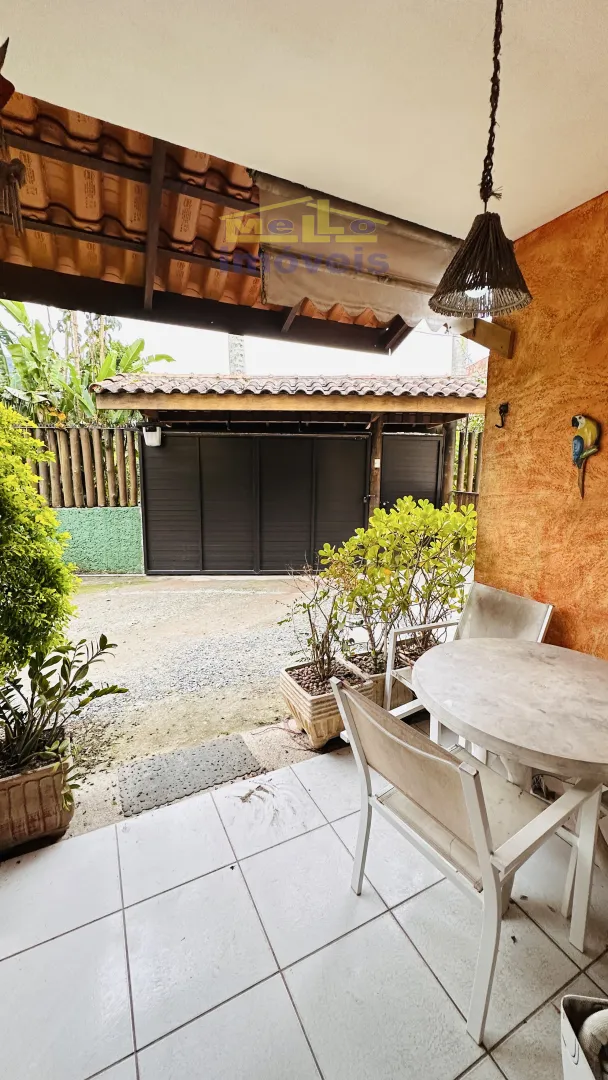 Casa &agrave; Venda em Condom&iacute;nio &ndash; Excelente Localiza&ccedil;&atilde;o em Boi&ccedil;ucanga! Estrada do Cascalho São Sebastião - 