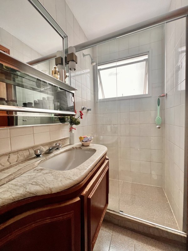 Cobertura linear com 3 su&iacute;tes no Jardim Oce&acirc;nico  Rio de Janeiro - 