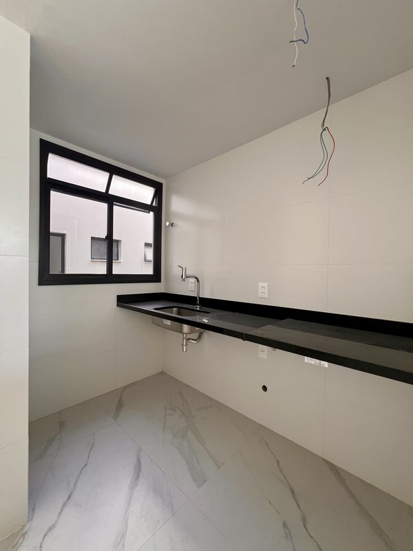 Cobertura duplex de primeira loca&ccedil;&atilde;o no Jardim Oce&acirc;nico  Rio de Janeiro - 