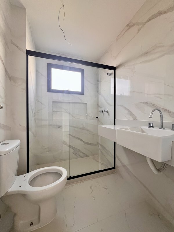 Cobertura duplex de primeira loca&ccedil;&atilde;o no Jardim Oce&acirc;nico  Rio de Janeiro - 