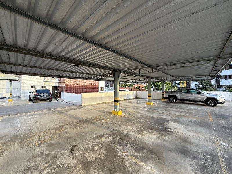 Apartamento Residencial Lincoln - Candelária Rua Lafayete Lamartine Natal - 