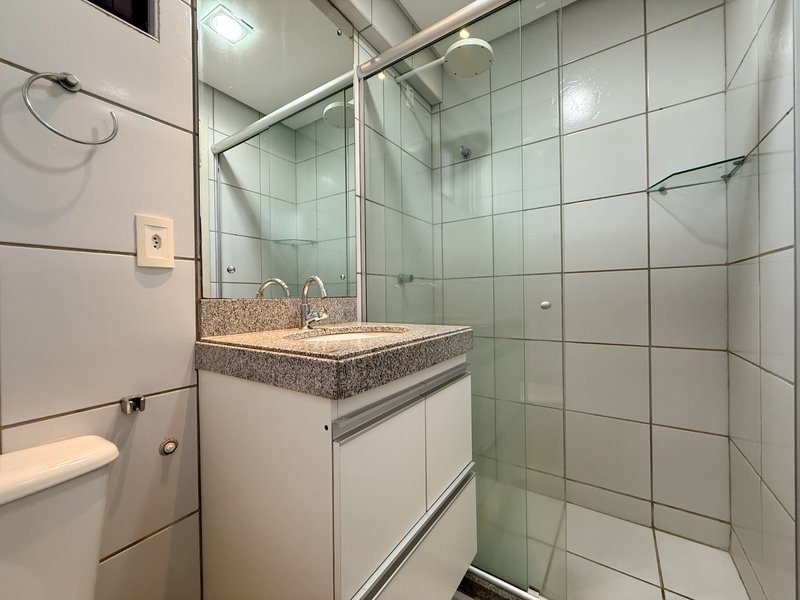 Apartamento Residencial Lincoln - Candelária Rua Lafayete Lamartine Natal - 