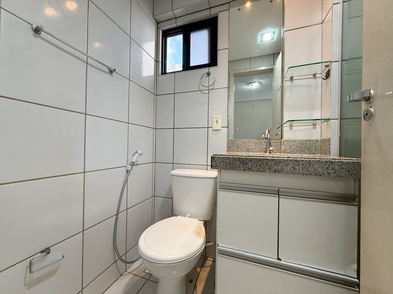 Apartamento Residencial Lincoln - Candelária Rua Lafayete Lamartine Natal - 