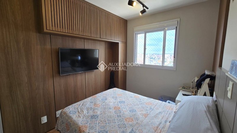 Apartamento 2 dormit&oacute;rios com su&iacute;te ? Condom&iacute;nio Suit, Bairro Planalto, S&atilde;o Bernardo do Ca Avenida Dom Jaime de Barros Câmara São Bernardo do Campo - 