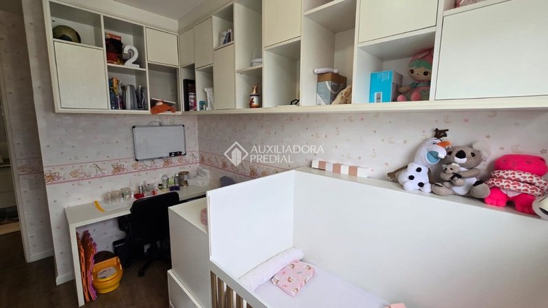 Apartamento 2 dormit&oacute;rios com su&iacute;te ? Condom&iacute;nio Suit, Bairro Planalto, S&atilde;o Bernardo do Ca Avenida Dom Jaime de Barros Câmara São Bernardo do Campo - 