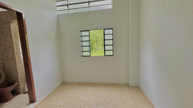 Kitnet para Aluguel &ndash; Guapimirim/RJ Rodovia Rio-Friburgo Guapimirim - 