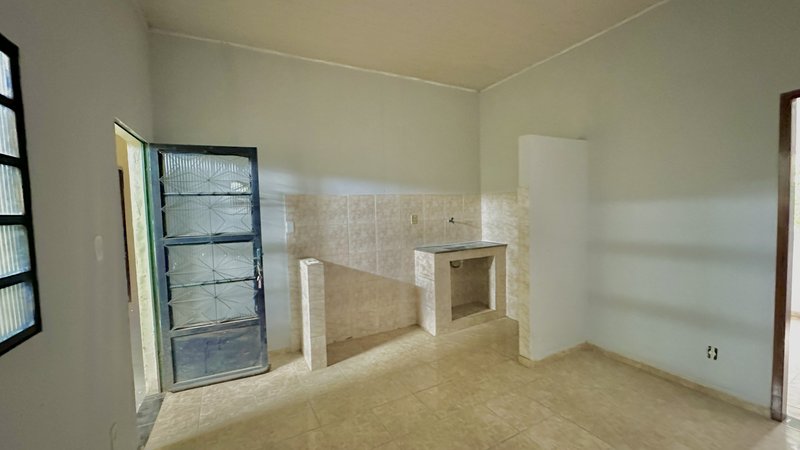 Kitnet para Aluguel &ndash; Guapimirim/RJ Rodovia Rio-Friburgo Guapimirim - 