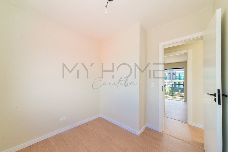 CASA &Agrave; VENDA NO ALTO BOQUEIR&Atilde;O COM 3 QUARTOS E 1 SU&Iacute;TE Rua Expedicionário Bruno Estrifica Curitiba - 