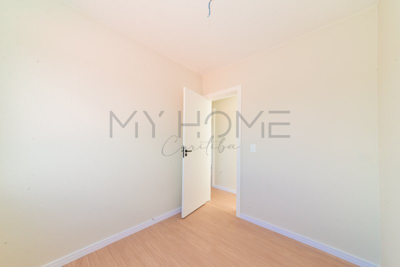 CASA &Agrave; VENDA NO ALTO BOQUEIR&Atilde;O COM 3 QUARTOS E 1 SU&Iacute;TE Rua Expedicionário Bruno Estrifica Curitiba - 