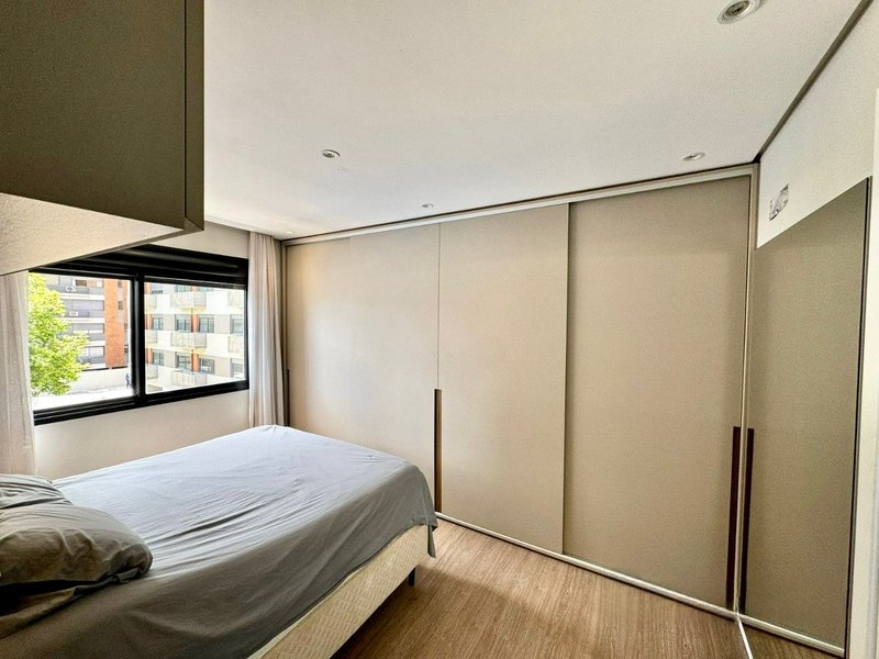 R$ 850.000 - NOVO - 610 CASEMIRO - &Oacute;TIMO APARTAMENTO - 64M2 - 2 DORM - SU&Iacute;TE - 1 VAGA Rua Casemiro de Abreu Porto Alegre - 