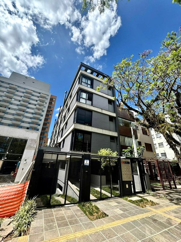 R$ 850.000 - NOVO - 610 CASEMIRO - &Oacute;TIMO APARTAMENTO - 64M2 - 2 DORM - SU&Iacute;TE - 1 VAGA Rua Casemiro de Abreu Porto Alegre - 