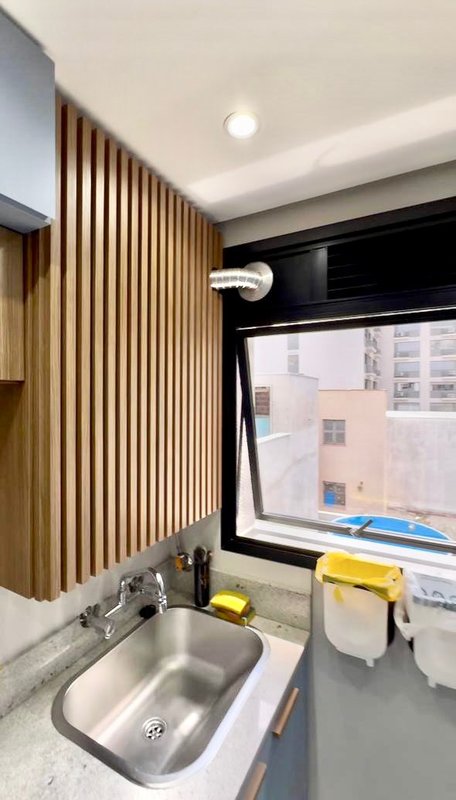 R$ 850.000 - NOVO - 610 CASEMIRO - &Oacute;TIMO APARTAMENTO - 64M2 - 2 DORM - SU&Iacute;TE - 1 VAGA Rua Casemiro de Abreu Porto Alegre - 