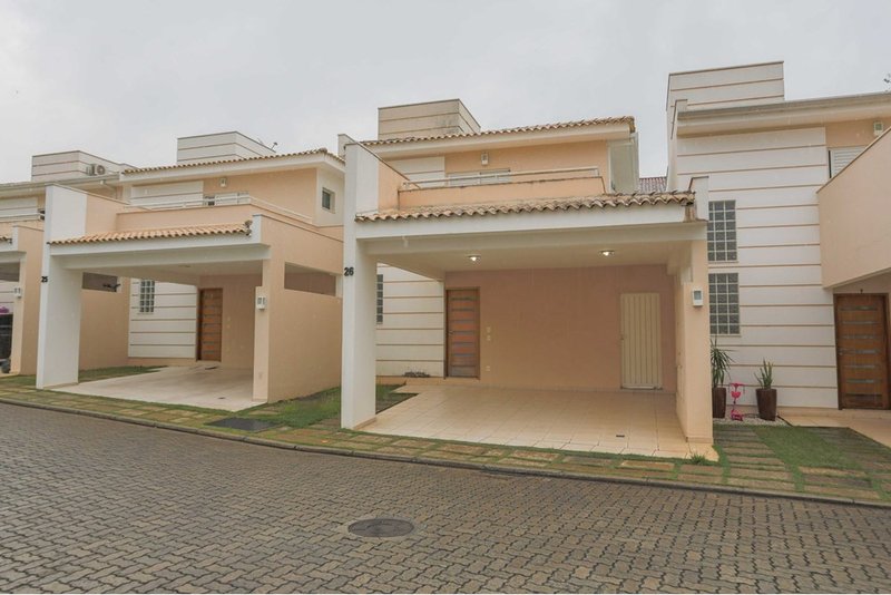 Casa &agrave; VENDA, 274m - 3 su&iacute;tes - condom&iacute;nio Villa D'ampezzo - Parque Campolim - Sorocaba SP Rua Osmar Montanham Sorocaba - 