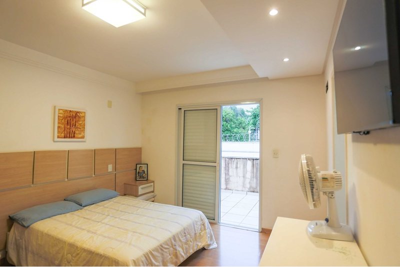 Casa &agrave; VENDA, 274m - 3 su&iacute;tes - condom&iacute;nio Villa D'ampezzo - Parque Campolim - Sorocaba SP Rua Osmar Montanham Sorocaba - 