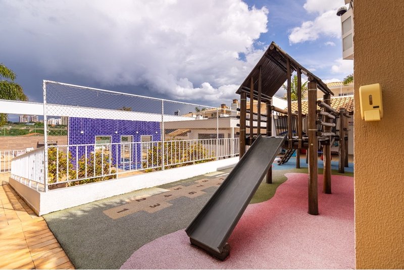 Casa &agrave; VENDA, 274m - 3 su&iacute;tes - condom&iacute;nio Villa D'ampezzo - Parque Campolim - Sorocaba SP Rua Osmar Montanham Sorocaba - 