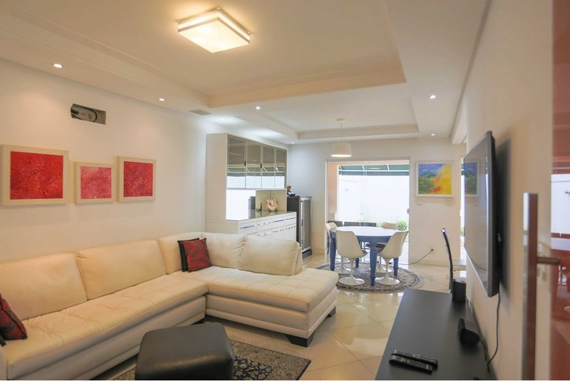 Casa &agrave; VENDA, 274m - 3 su&iacute;tes - condom&iacute;nio Villa D'ampezzo - Parque Campolim - Sorocaba SP Rua Osmar Montanham Sorocaba - 