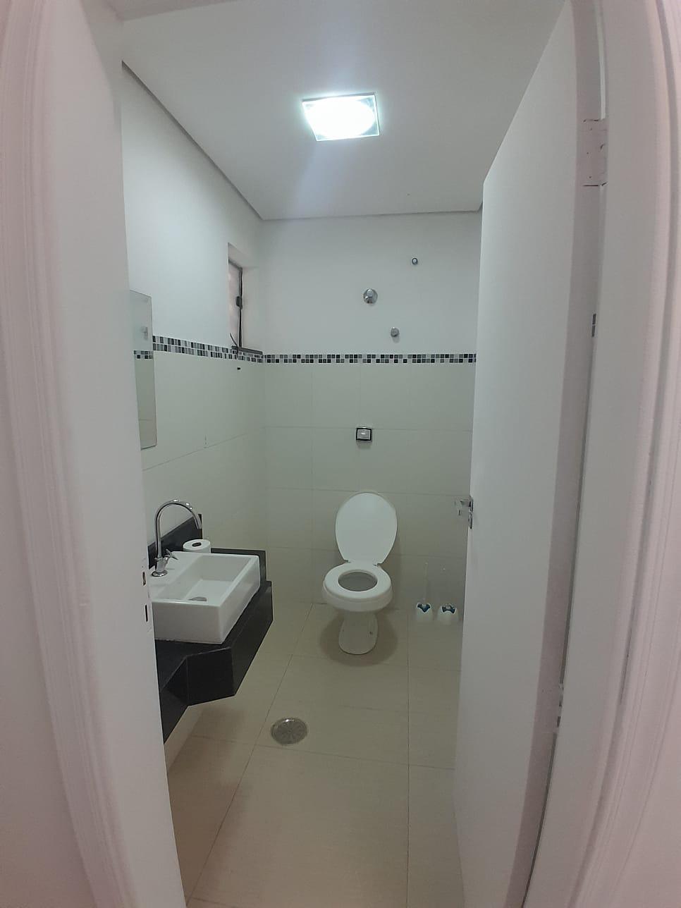 Sala comercial,140m&sup2; - Parque Campolim - Sorocaba - SP Avenida Mário Campolim Sorocaba - 