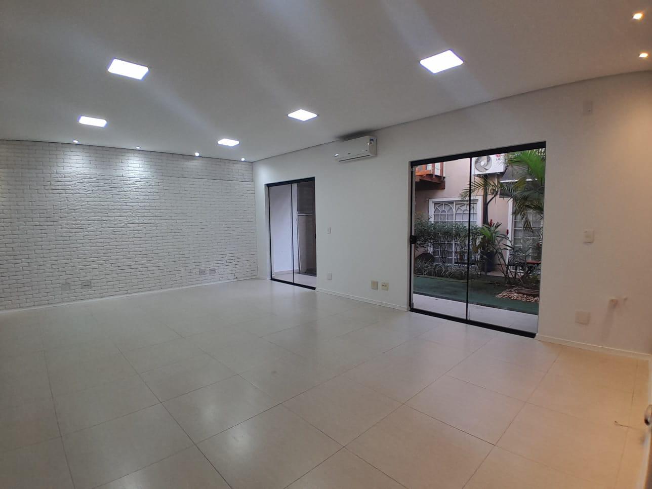 Sala comercial,140m&sup2; - Parque Campolim - Sorocaba - SP Avenida Mário Campolim Sorocaba - 