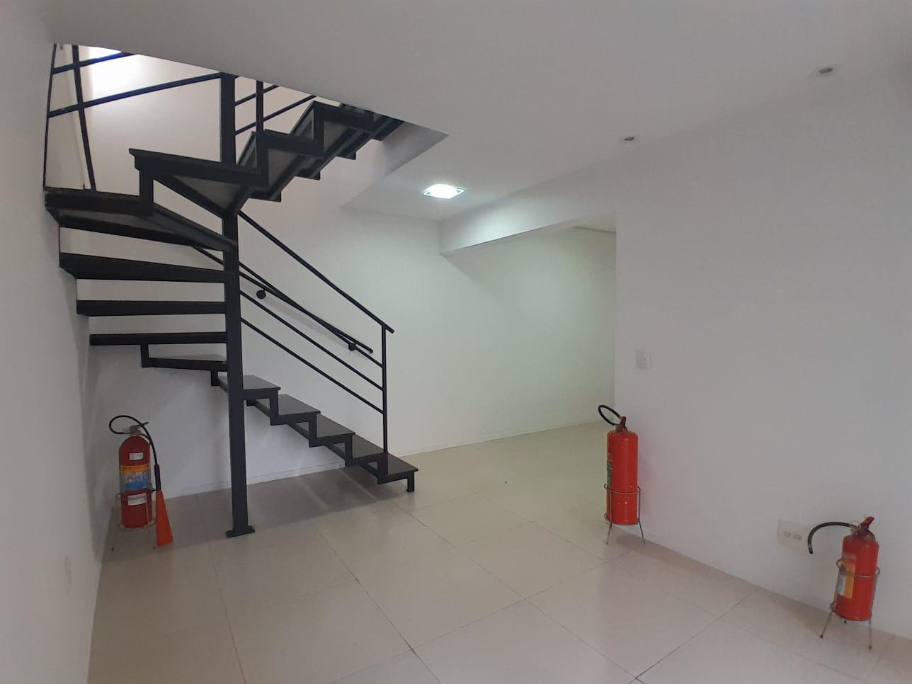 Sala comercial,140m&sup2; - Parque Campolim - Sorocaba - SP Avenida Mário Campolim Sorocaba - 