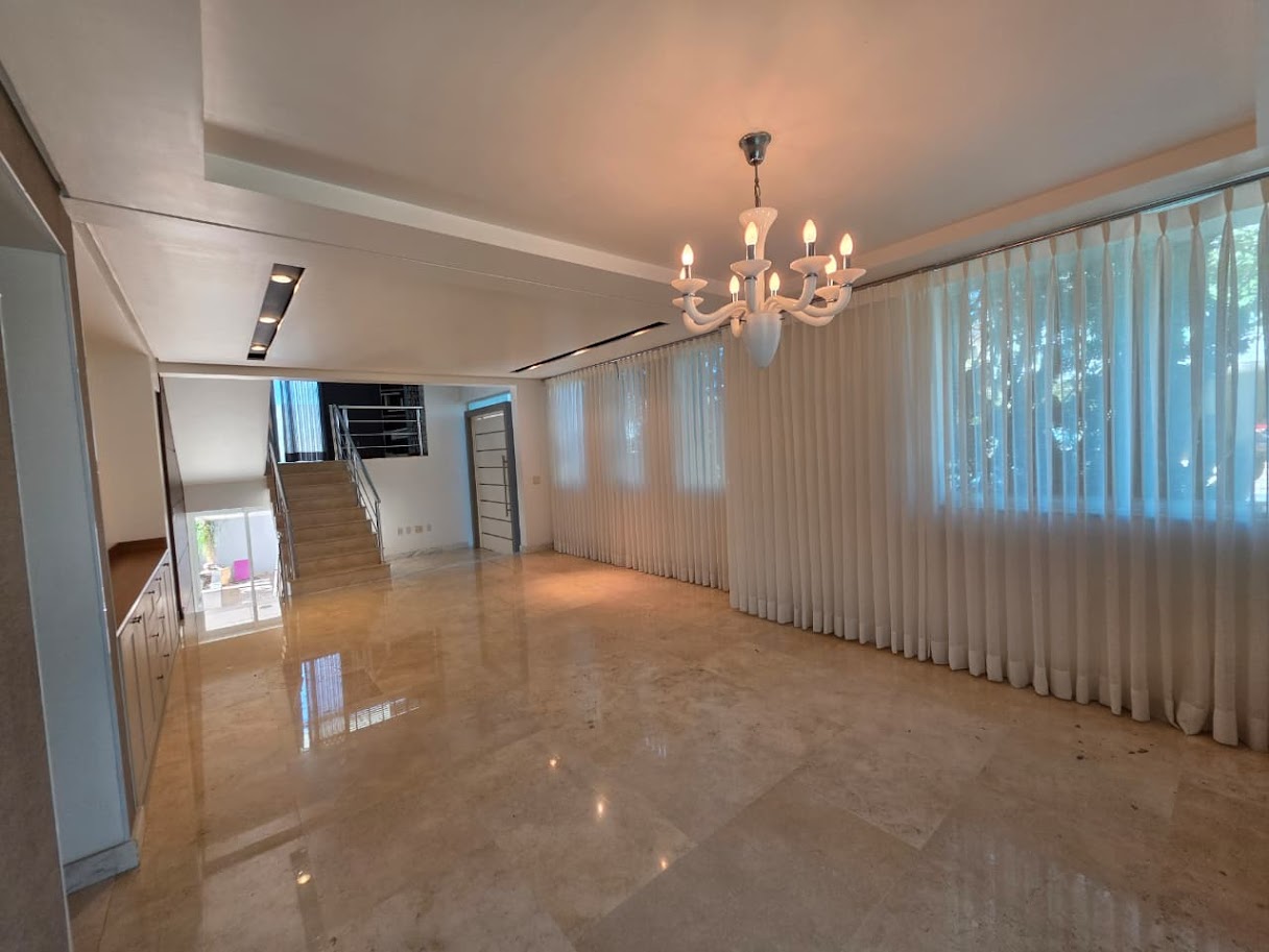 Casa com 3 dormit&oacute;rios &agrave; venda,270 m&sup2; - Condom&iacute;nio Villa dos Inglezes - Sorocaba - SP Avenida Lauro Miguel Sacker Sorocaba - 