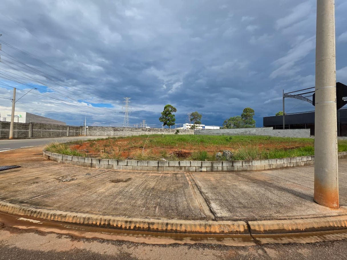 Terreno &agrave; venda,1684 m&sup2; - Condom&iacute;nio Empresarial Metropolitano - Sorocaba - SP Rua Moacyr de Castro Sorocaba - 