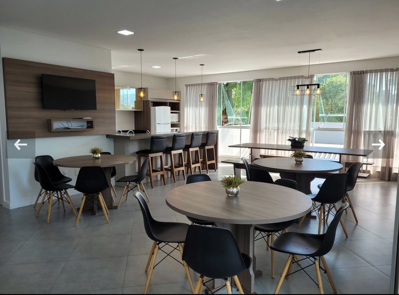 Apartamento Semi Mobiliado  Timbó - 