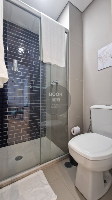 Apartamento para viver o Sonho de Morar na Quadra da Praia!   Av. Mal. Floriano Peixoto Santos - 