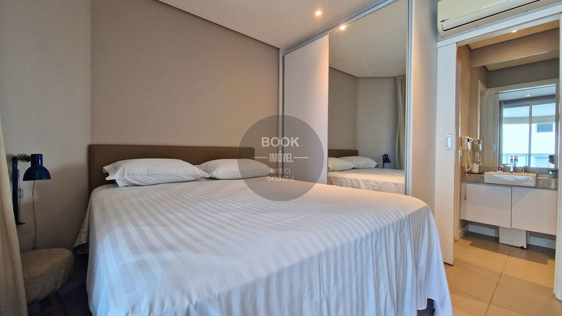 Apartamento para viver o Sonho de Morar na Quadra da Praia!   Av. Mal. Floriano Peixoto Santos - 