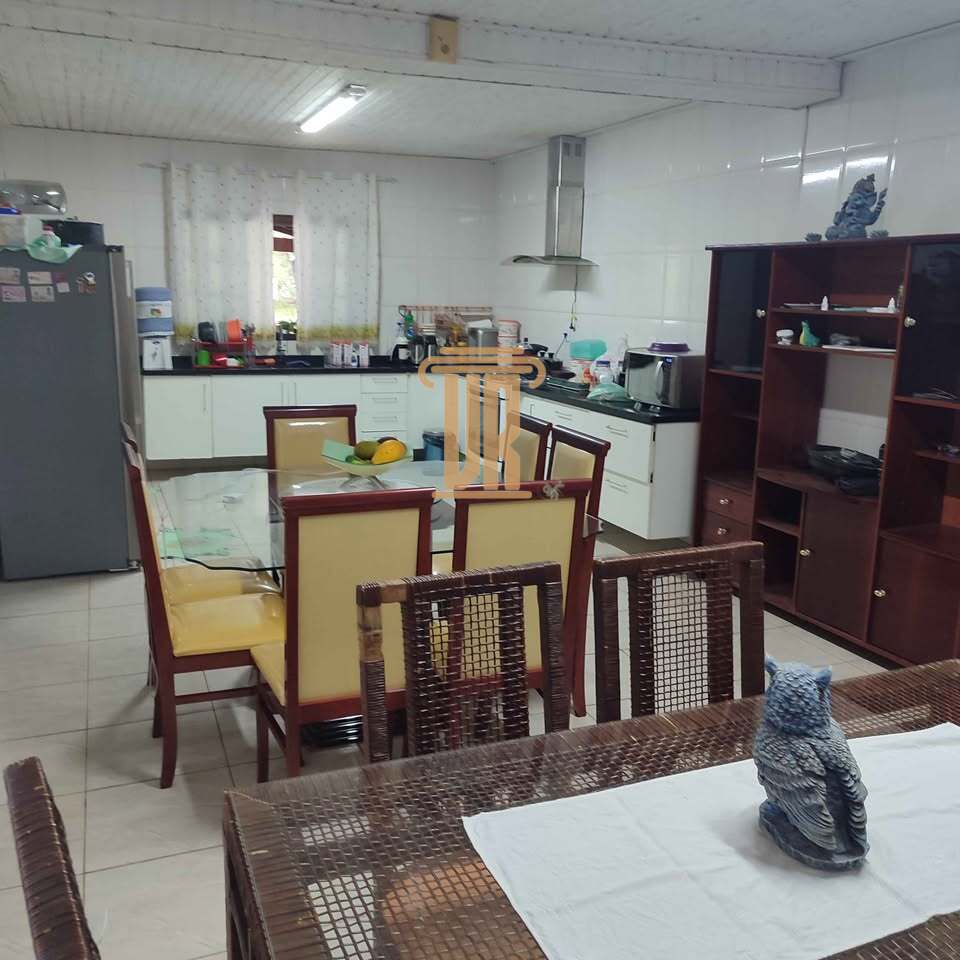 Maravilhosa ch&aacute;cara em Jacarei - SP  São José dos Campos - 