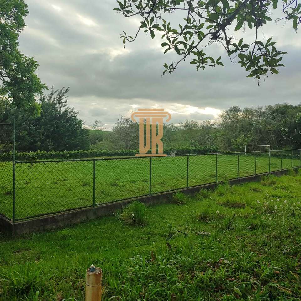 Maravilhosa ch&aacute;cara em Jacarei - SP  São José dos Campos - 