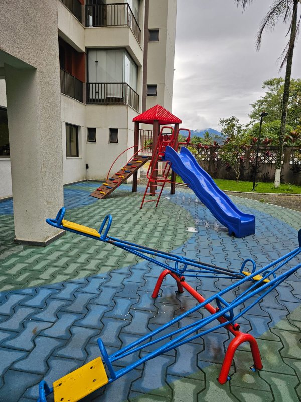 Apartamento no Martim de S&aacute;  Caraguatatuba - 