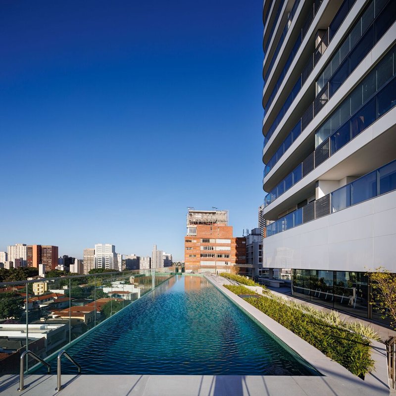 APARTAMENTO DE ALTO PADR&Atilde;O EM UM DOS PR&Eacute;DIOS MAIS EXCLUSIVOS DE S&Atilde;O PAULO Avenida Rebouças São Paulo - 