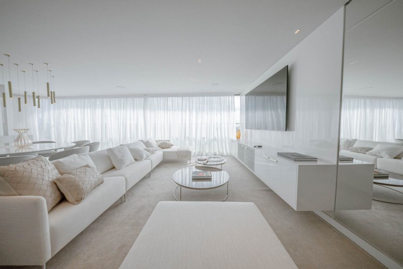 APARTAMENTO DE ALTO PADR&Atilde;O EM UM DOS PR&Eacute;DIOS MAIS EXCLUSIVOS DE S&Atilde;O PAULO Avenida Rebouças São Paulo - 