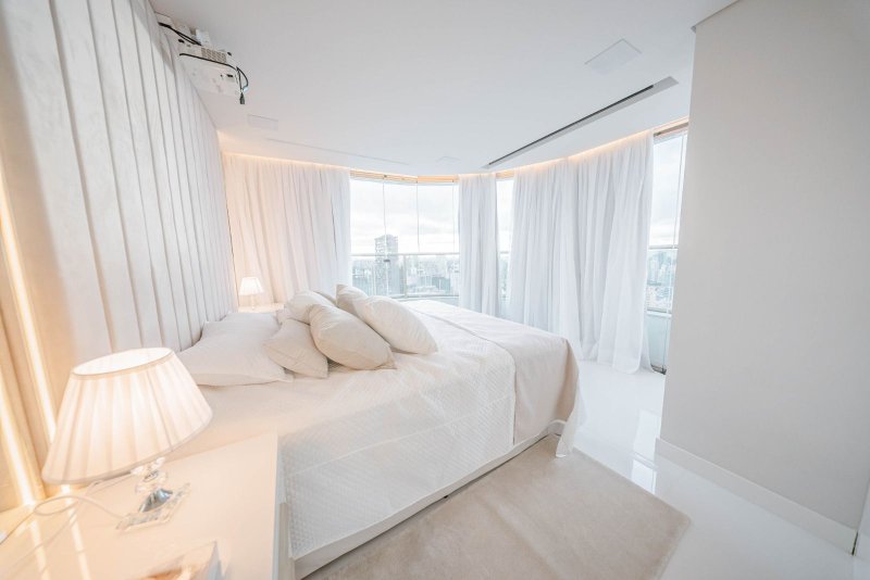 APARTAMENTO DE ALTO PADR&Atilde;O EM UM DOS PR&Eacute;DIOS MAIS EXCLUSIVOS DE S&Atilde;O PAULO Avenida Rebouças São Paulo - 