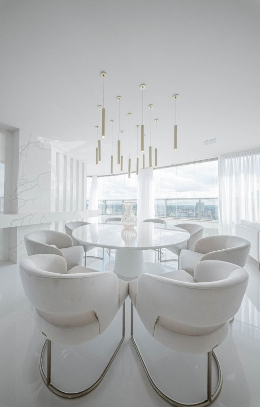 APARTAMENTO DE ALTO PADR&Atilde;O EM UM DOS PR&Eacute;DIOS MAIS EXCLUSIVOS DE S&Atilde;O PAULO Avenida Rebouças São Paulo - 