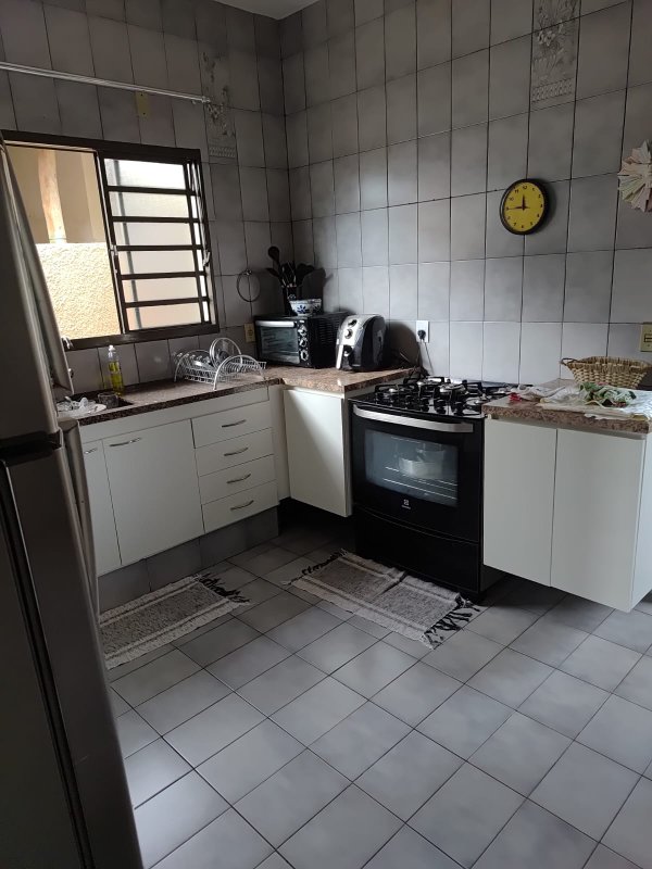 Casa Jardim Eldorado Cyrano Monteiro de Barros SANTA CRUZ DO RIO PARDO - 