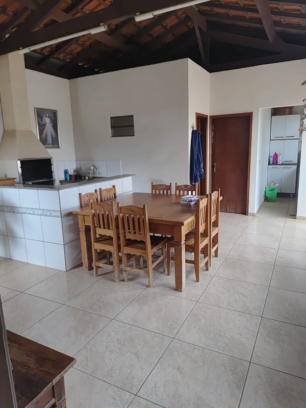 Casa Jardim Eldorado Cyrano Monteiro de Barros SANTA CRUZ DO RIO PARDO - 