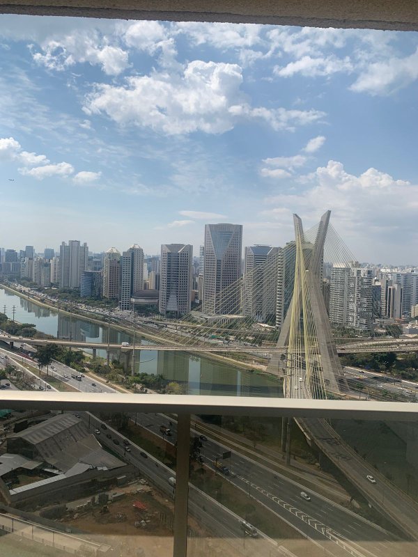 APARTAMENTO DE ALTO PADR&Atilde;O COM ASSINATURA DE SOFISTICA&Ccedil;&Atilde;O Avenida Duquesa de Goiás São Paulo - 