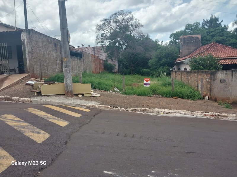 Terreno no Bras&iacute;lia Rua Jeronumo Logerfo SANTA CRUZ DO RIO PARDO - 