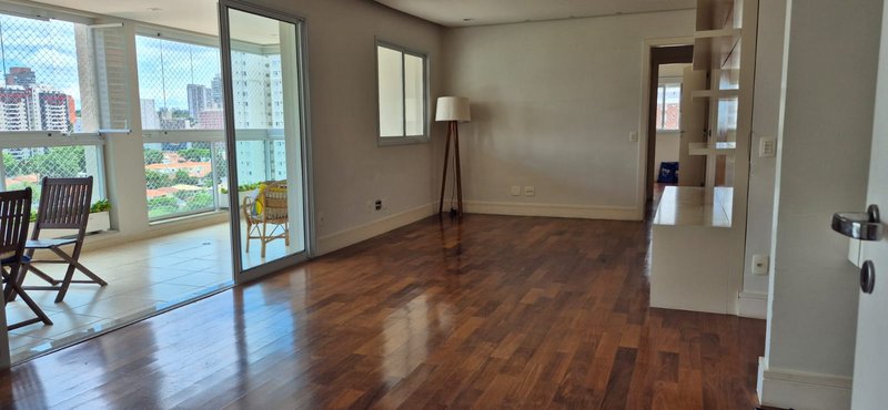 ALUGA-SE LINDO APARTAMENTO - 3 SU&Iacute;TES &ndash; 2 VAGAS - 138 M&sup2; Rua Antônio Pacheco Valente São Paulo - 